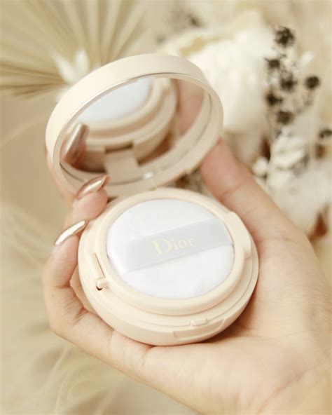 dior perfect cushion limited edition|Dior forever cushion powder finish.